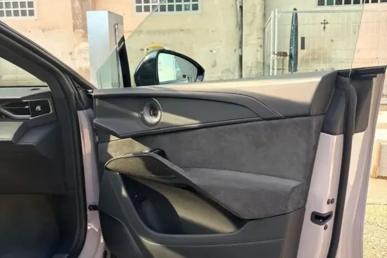 Lotus Eletre din 2024 cu 40.000 km - oferta LOT203084 - foto 10