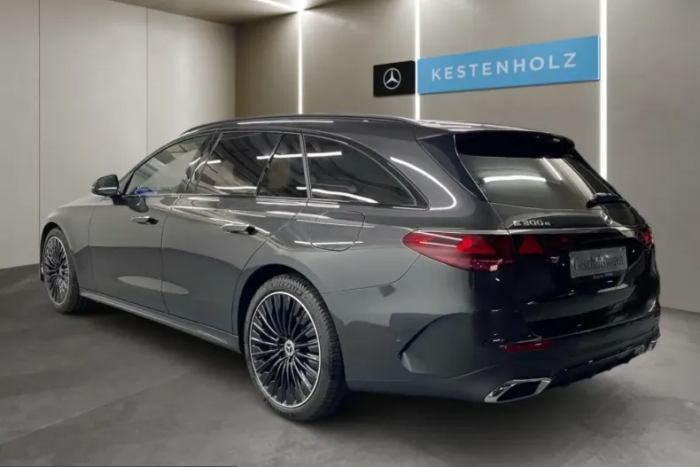 Mercedes-Benz E 300 (Clasa E) din 2024 cu 18.511 km - oferta MER203085 - foto 4