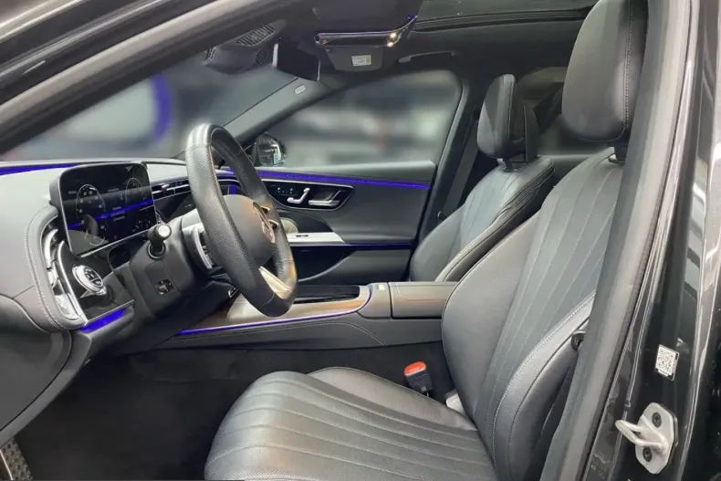 Mercedes-Benz E 300 (Clasa E) din 2024 cu 18.511 km - oferta MER203085 - foto 7