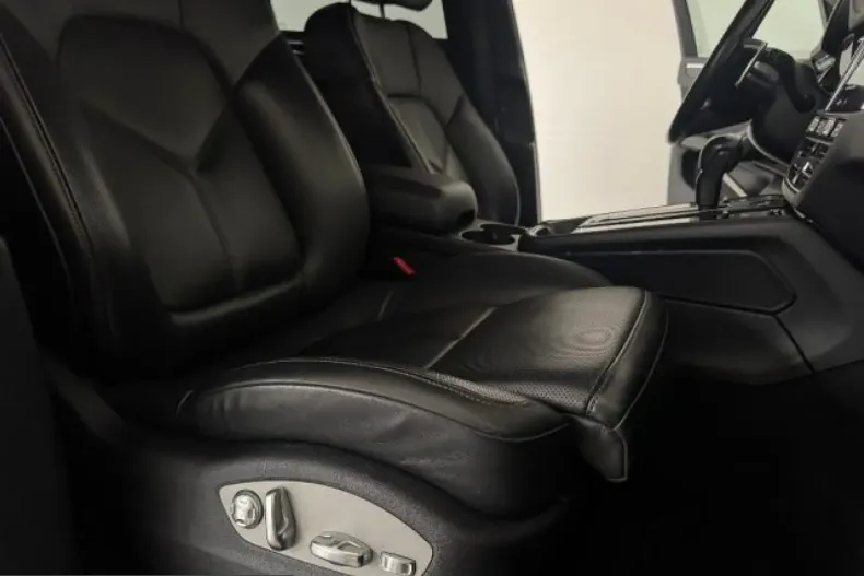 Porsche Macan din 2023 cu 60.000 km - oferta POR203086 - foto 10