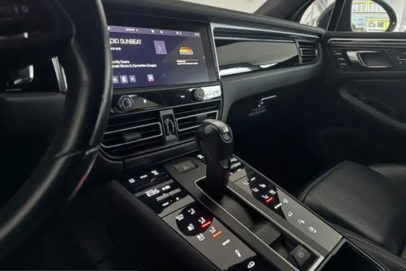 Porsche Macan din 2023 cu 60.000 km - oferta POR203086 - foto 14