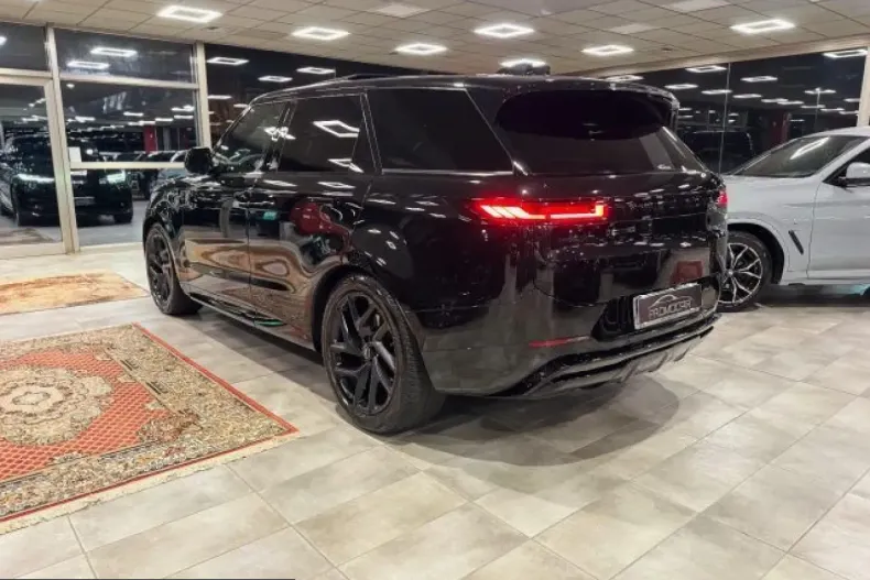 Land Rover Range Rover Sport din 2023 cu 59.568 km - oferta LAN203087 - foto 5