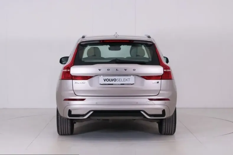 Volvo XC60 din 2023 cu 49.600 km - oferta VOL203088 - foto 5