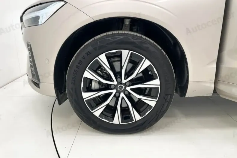 Volvo XC60 din 2023 cu 49.600 km - oferta VOL203088 - foto 7