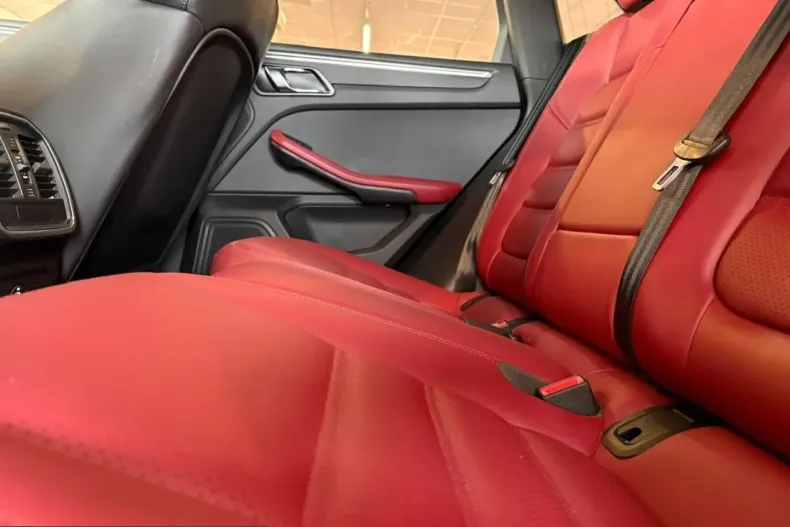 Porsche Macan din 2023 cu 72.100 km - oferta POR203089 - foto 15