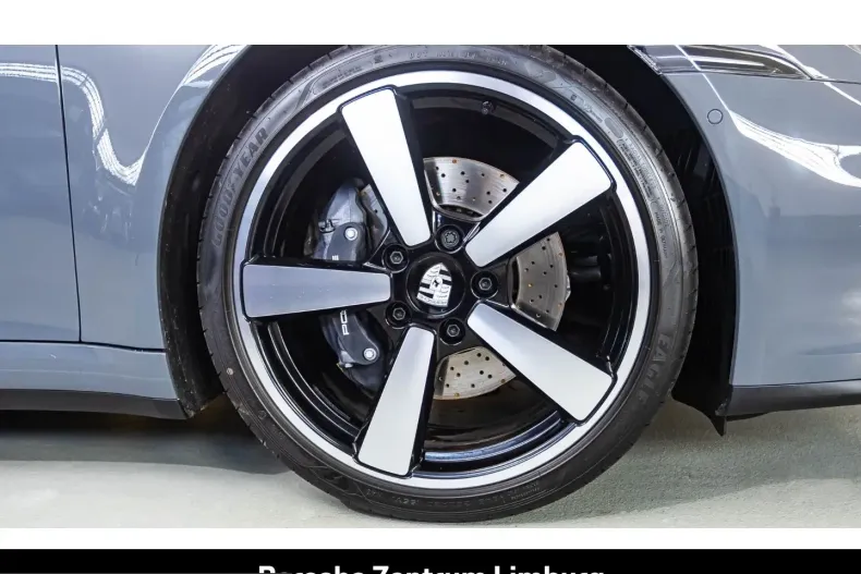 Porsche 992 din 2024 cu 10.760 km - oferta POR203091 - foto 10