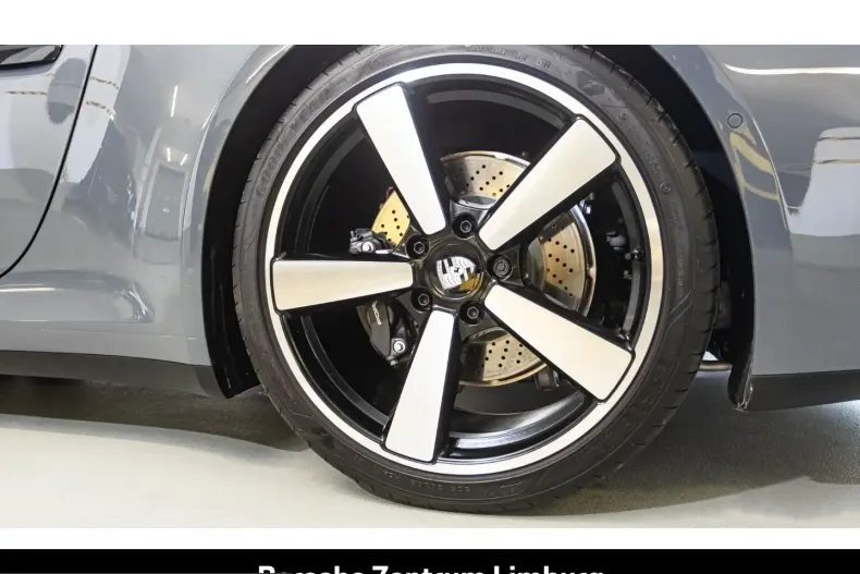 Porsche 992 din 2024 cu 10.760 km - oferta POR203091 - foto 18