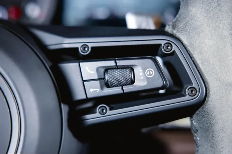 Porsche 992 din 2024 cu 19.100 km - oferta POR203095 - foto 29