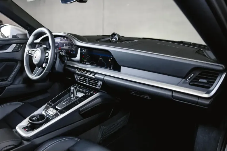 Porsche 992 din 2025 cu 17.300 km - oferta POR203096 - foto 21