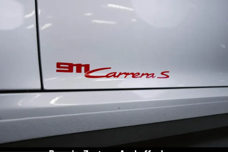 Porsche 992 din 2024 cu 22.700 km - oferta POR203099 - foto 11