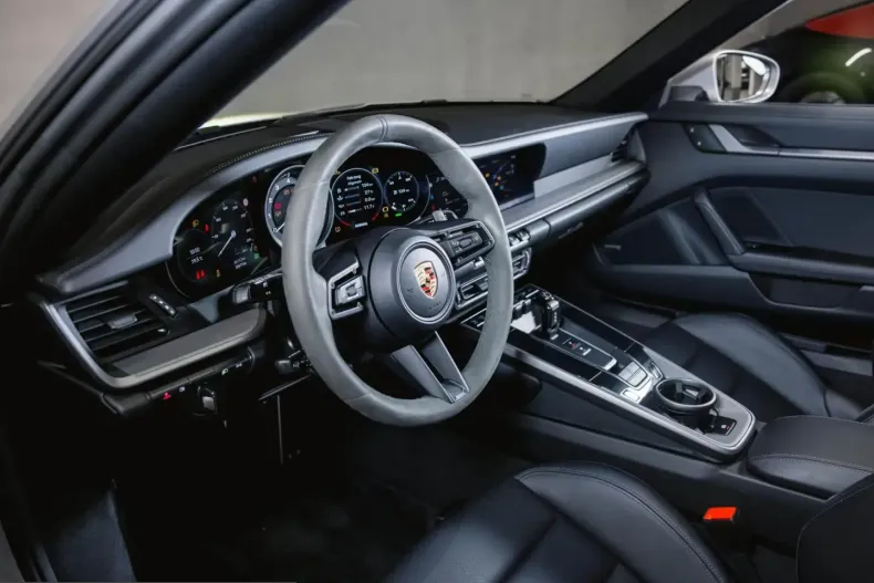 Porsche 992 din 2024 cu 22.700 km - oferta POR203099 - foto 17