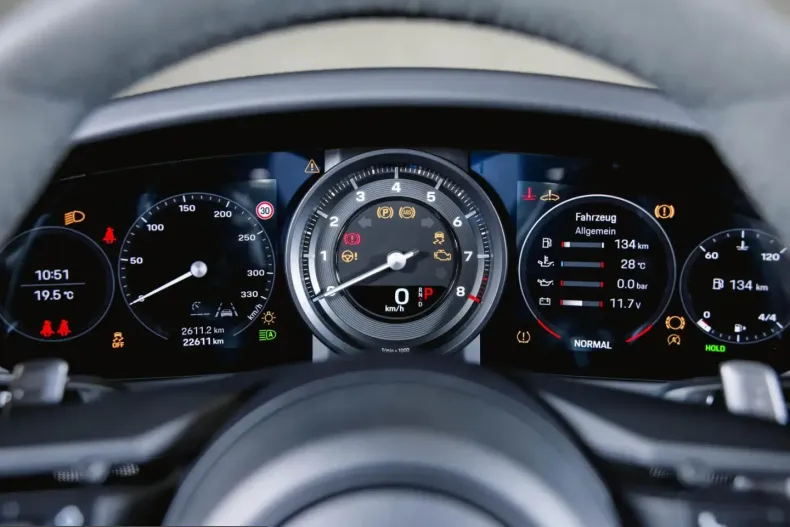 Porsche 992 din 2024 cu 22.700 km - oferta POR203099 - foto 29