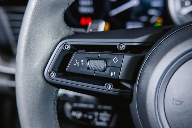 Porsche 992 din 2024 cu 22.700 km - oferta POR203099 - foto 31