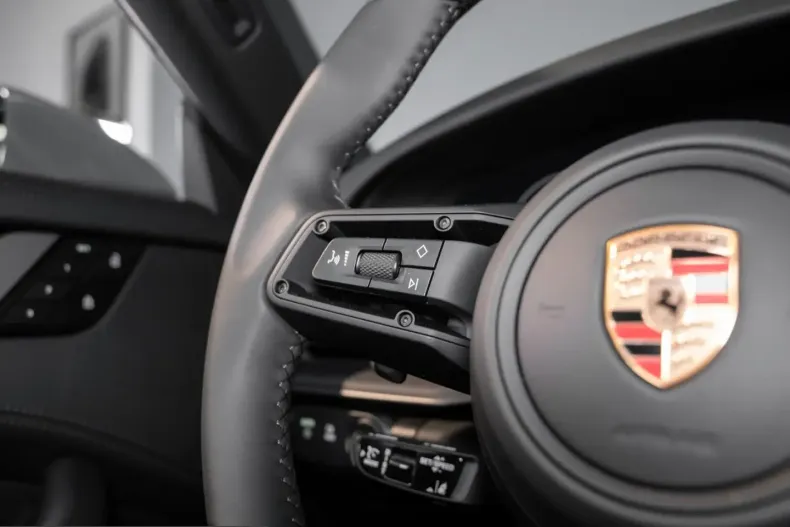 Porsche 992 din 2025 cu 7.911 km - oferta POR203103 - foto 25