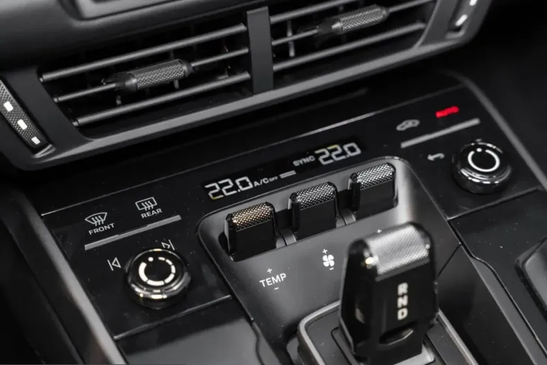 Porsche 992 din 2025 cu 7.911 km - oferta POR203103 - foto 28