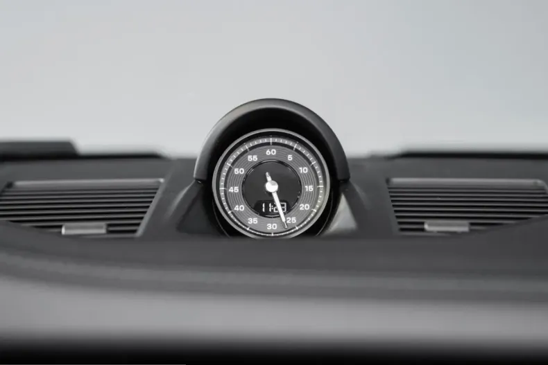 Porsche 992 din 2025 cu 7.911 km - oferta POR203103 - foto 31