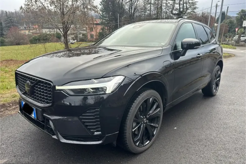 Volvo XC60 din 2025 cu 30.000 km - oferta VOL203108 - foto 2