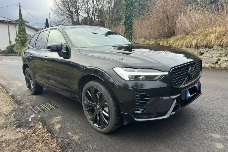 Volvo XC60 din 2025 cu 30.000 km - oferta VOL203108 - foto 3