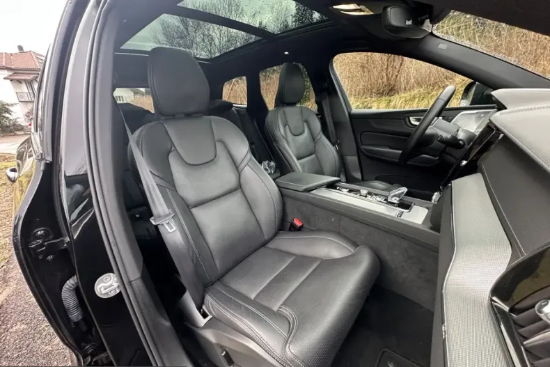 Volvo XC60 din 2025 cu 30.000 km - oferta VOL203108 - foto 11