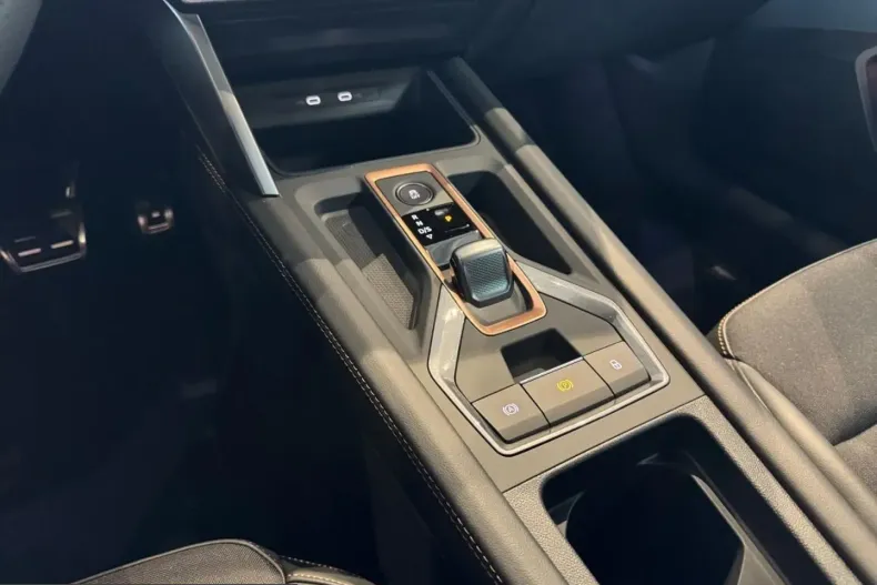 Cupra Leon din 2025 cu 2.500 km - oferta CUP203109 - foto 24