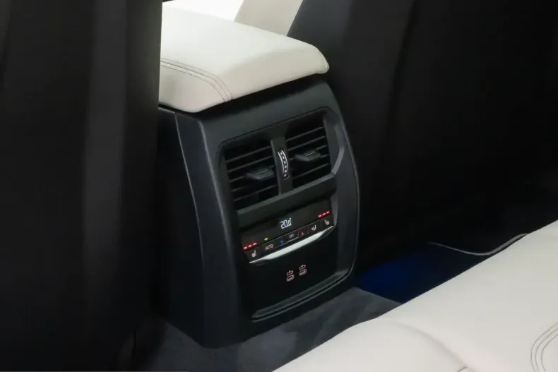 BMW M3 (Seria 3) din 2022 cu 37.725 km - oferta BMW203112 - foto 26