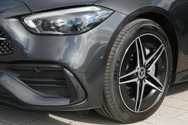 Mercedes-Benz C 300 (Clasa C) din 2025 cu 6.828 km - oferta MER203113 - foto 4