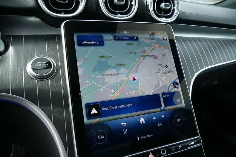 Mercedes-Benz C 300 (Clasa C) din 2025 cu 6.828 km - oferta MER203113 - foto 12