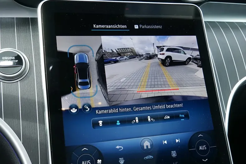 Mercedes-Benz C 300 (Clasa C) din 2025 cu 6.828 km - oferta MER203113 - foto 13