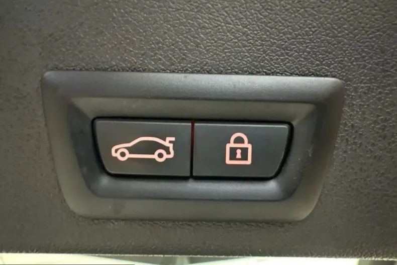 BMW X6 (Seria X) din 2022 cu 58.750 km - oferta BMW203115 - foto 7