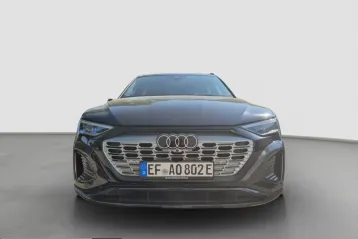 Audi Q8 e-tron din 2023 - oferta AUD203116