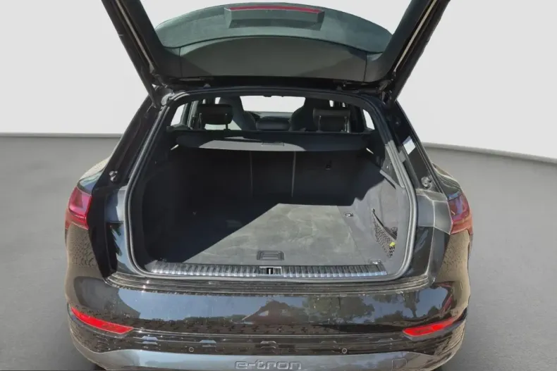 Audi Q8 e-tron din 2023 cu 32.500 km - oferta AUD203116 - foto 20