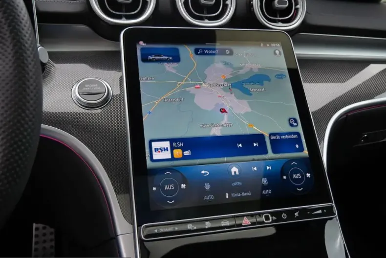 Mercedes-Benz C 400 (Clasa C) din 2025 cu 23.148 km - oferta MER203121 - foto 16