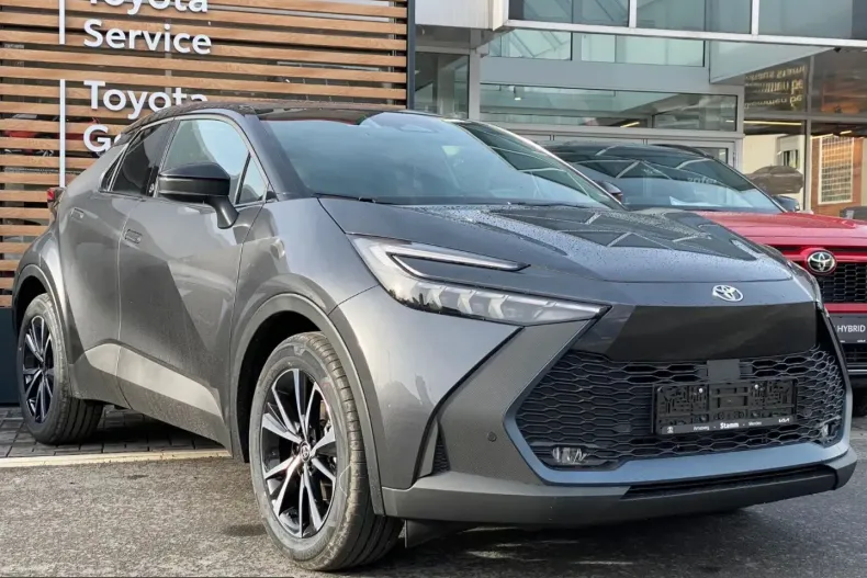 Toyota C-HR din 2024 cu 7.000 km - oferta TOY203122 - foto 1