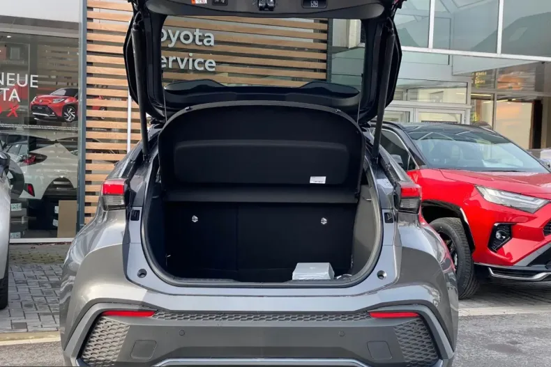 Toyota C-HR din 2024 cu 7.000 km - oferta TOY203122 - foto 19