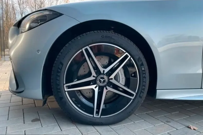 Mercedes-Benz C 300 (Clasa C) din 2023 cu 42.800 km - oferta MER203124 - foto 18