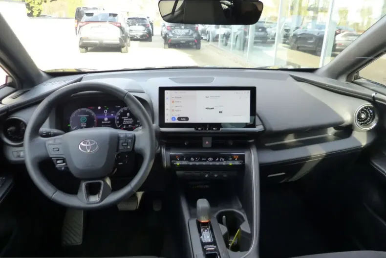 Toyota C-HR din 2024 cu 10.240 km - oferta TOY203125 - foto 8