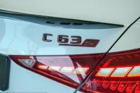 Mercedes-Benz C 63 AMG (Clasa C) din 2024 cu 4.400 km - oferta MER203128 - foto 4
