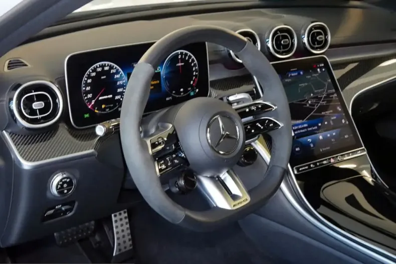 Mercedes-Benz C 63 AMG (Clasa C) din 2024 cu 4.400 km - oferta MER203128 - foto 13