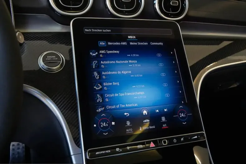 Mercedes-Benz C 63 AMG (Clasa C) din 2024 cu 4.400 km - oferta MER203128 - foto 20