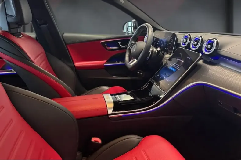 Mercedes-Benz C 400 (Clasa C) din 2024 cu 28.993 km - oferta MER203129 - foto 14