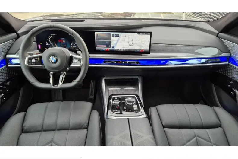 BMW 740 (Seria 7) din 2025 cu 8.407 km - oferta BMW203130 - foto 4