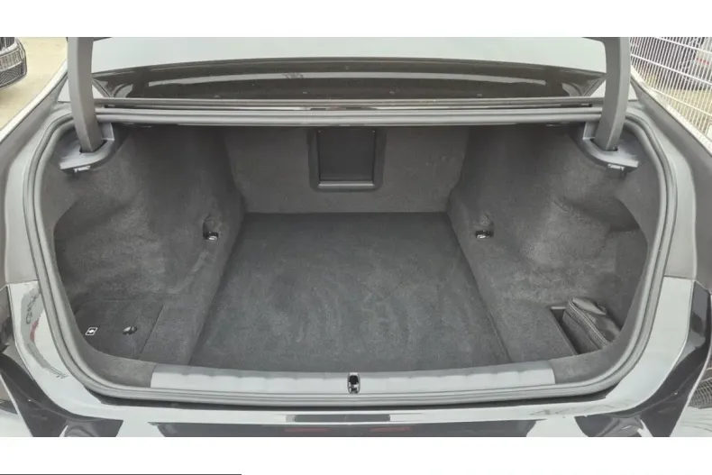 BMW 740 (Seria 7) din 2025 cu 8.407 km - oferta BMW203130 - foto 12