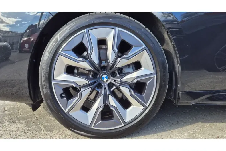 BMW 740 (Seria 7) din 2025 cu 8.407 km - oferta BMW203130 - foto 14