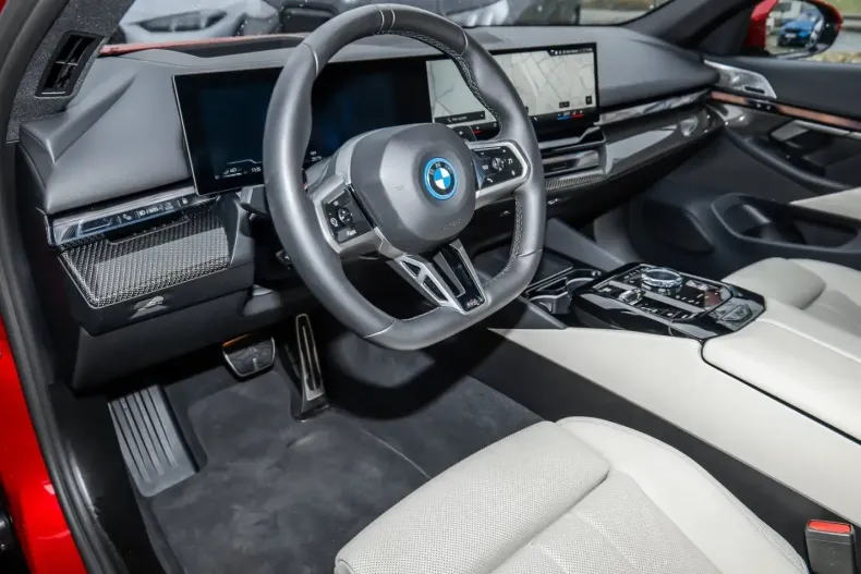 BMW 550 (Seria 5) din 2025 cu 28.174 km - oferta BMW203140 - foto 8