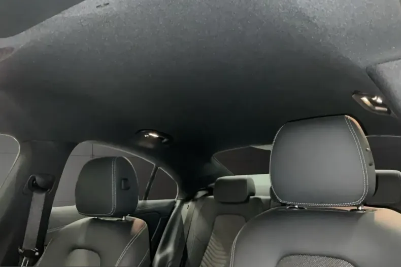 Mercedes-Benz CLA 180 (Clasa CLA) din 2025 cu 5.464 km - oferta MER203143 - foto 12