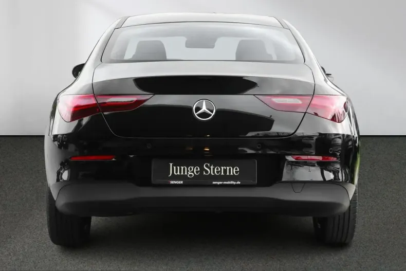 Mercedes-Benz CLA 180 (Clasa CLA) din 2024 cu 29.748 km - oferta MER203145 - foto 4