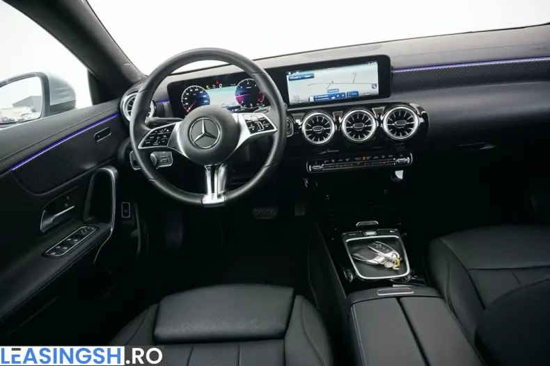 Mercedes-Benz CLA 180 (Clasa CLA) din 2024 cu 44.300 km - oferta MER203146 - foto 8