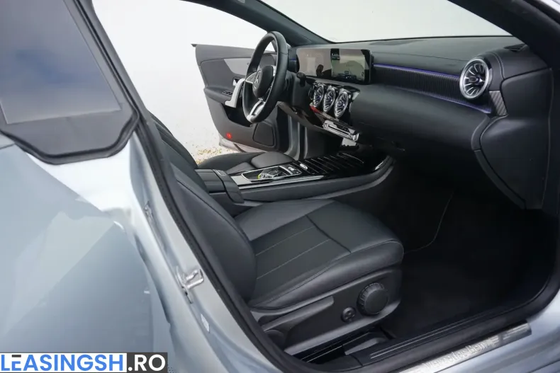 Mercedes-Benz CLA 180 (Clasa CLA) din 2024 cu 44.300 km - oferta MER203146 - foto 9