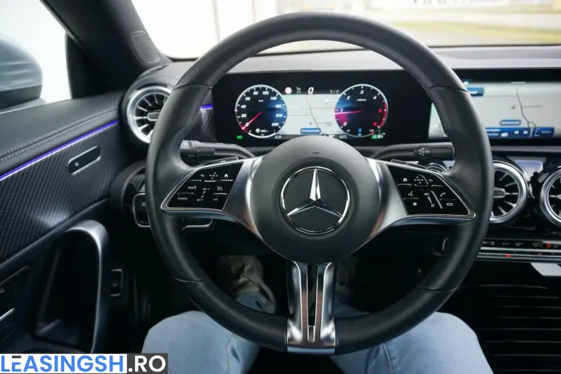 Mercedes-Benz CLA 180 (Clasa CLA) din 2024 cu 44.300 km - oferta MER203146 - foto 17