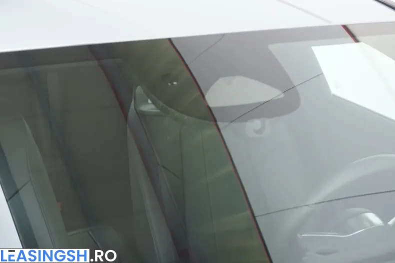 Mercedes-Benz CLA 180 (Clasa CLA) din 2024 cu 44.300 km - oferta MER203146 - foto 26